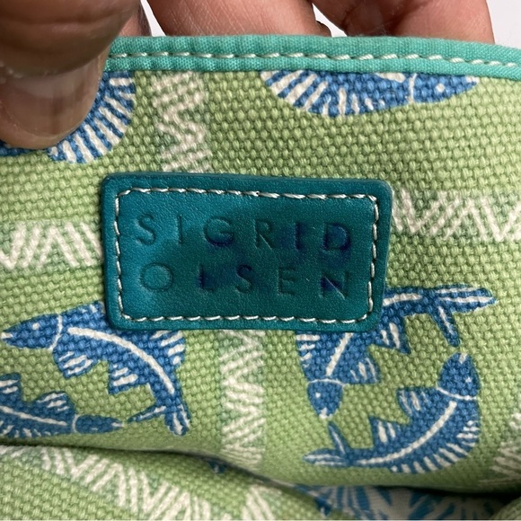 Sigrid Olsen Green tote with Blue fish pattern vintage. Canvas, Rhinestones - Picture 8 of 13